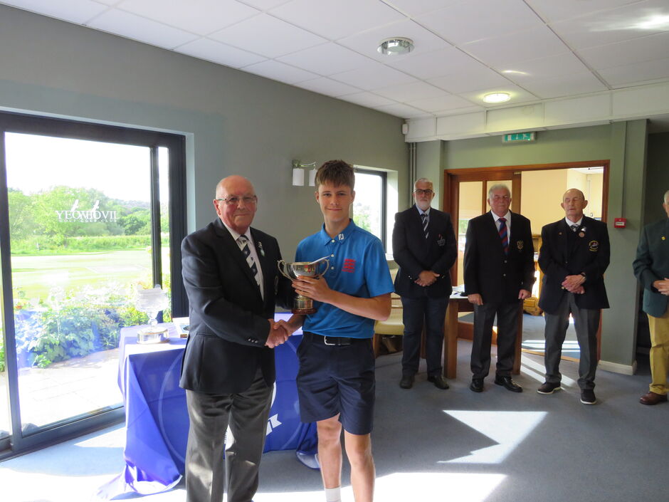 Mr Geoff Titt with Taylor Vizard